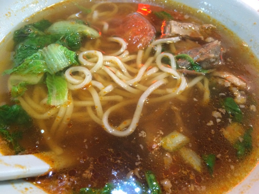 Beef noodle in their tomato beef broth (160 NT = $6.50 CAD)