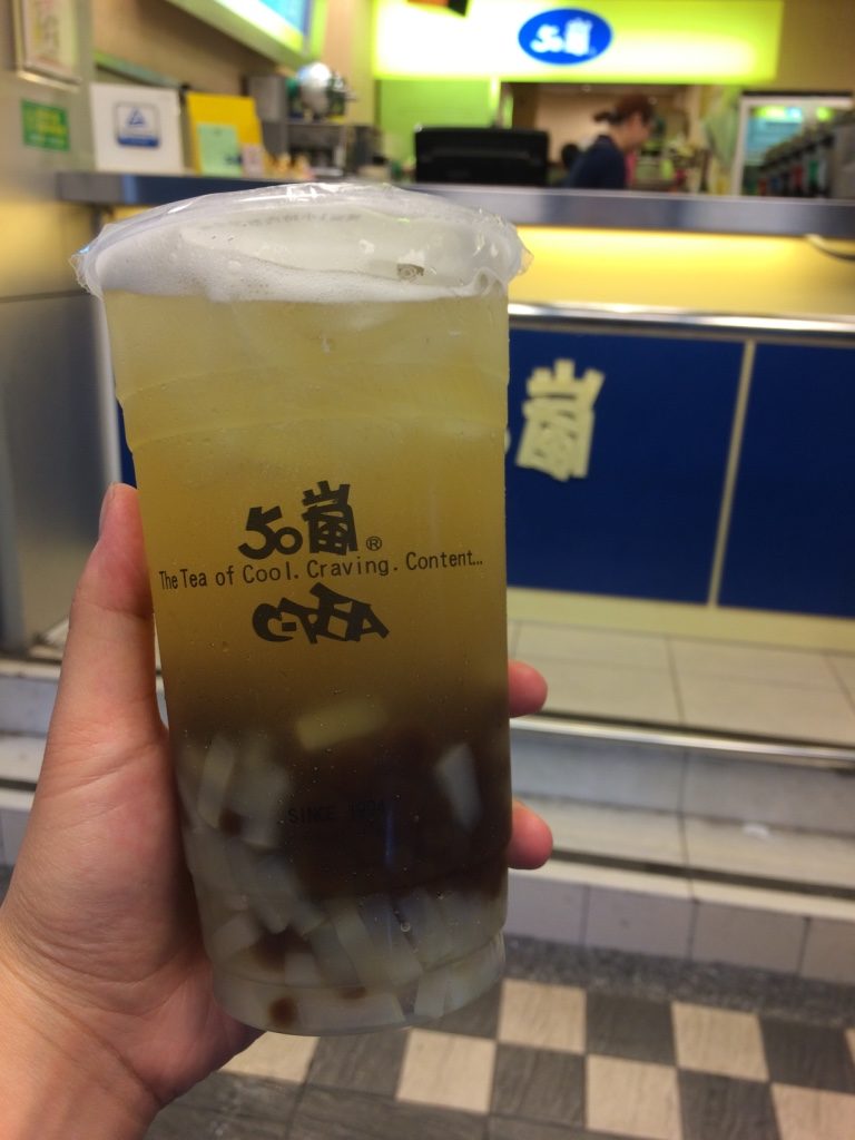 Our last bubble tea in Taipei at 50 Lan - light oolong with coconut jelly, small and big pearls (35 NT = $1.38 CAD)