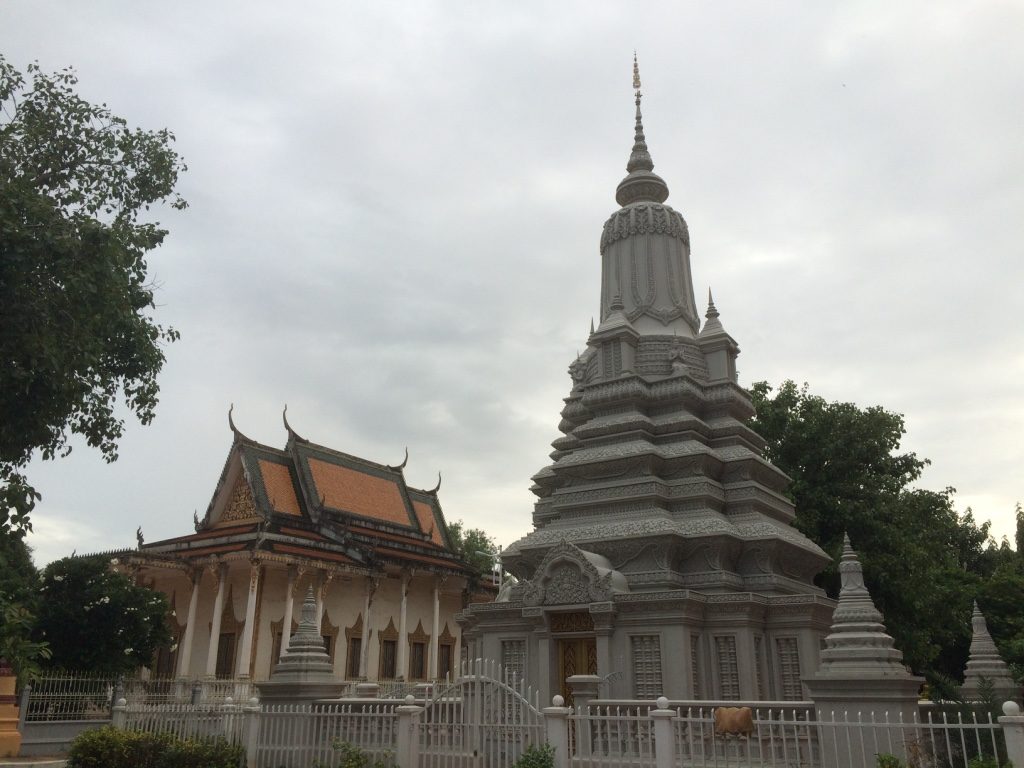 According to Google, we could've gone through the other side of this Buddhist temple but it was wrong. But at least we got to see a temple and some monks.