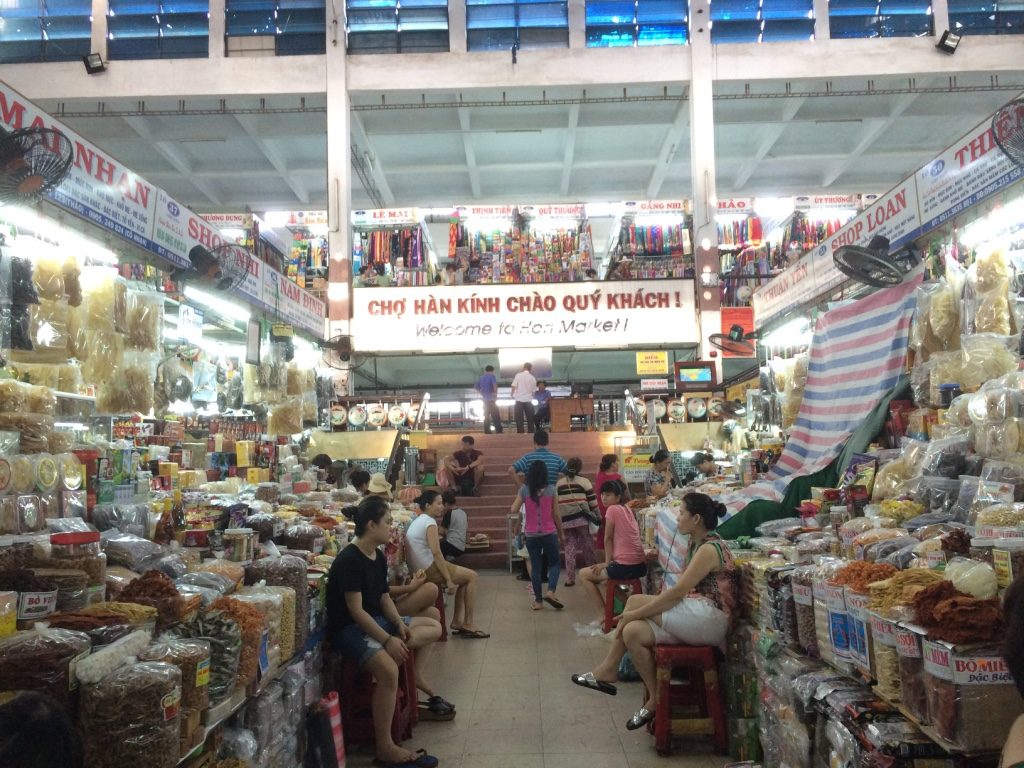 Inside Han Market. The clothing and souvenirs were on the second floor