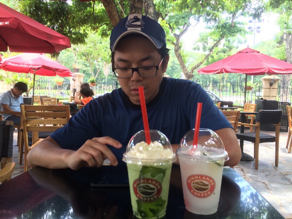 Green Tea "Frappe" (49,000 VND = $2.83 CAD) and Lime slushy (39,000 VND = $2.25 CAD)