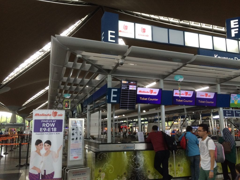 Malindo check in counter at KLIA 